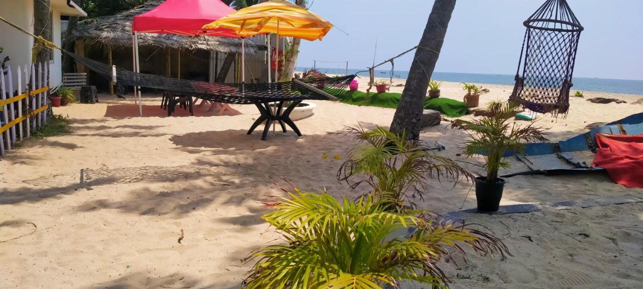 Alivious Beach Homestay Alappuzha Eksteriør billede