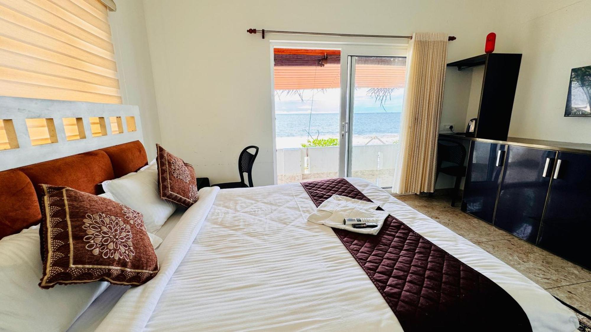 Alivious Beach Homestay Alappuzha Eksteriør billede
